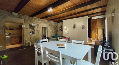 Town house 4 rooms of 97 m² in LAISSAC (12310)