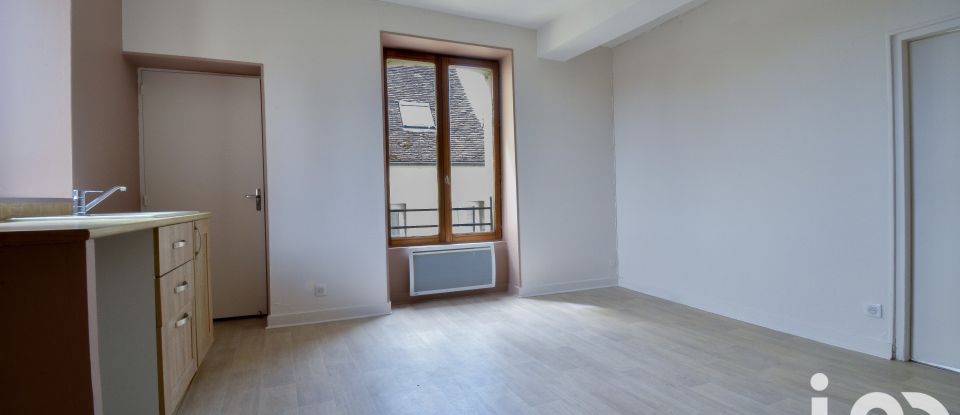 Building in Donnemarie-Dontilly (77520) of 97 m²