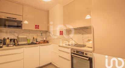 Appartement 4 pièces de 95 m² à Paris (75020)