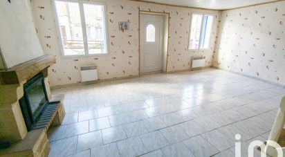 Maison 4 pièces de 92 m² à Gond-Pontouvre (16160)