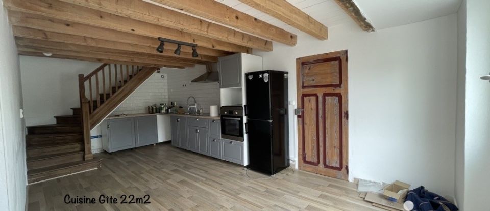 Maison 6 pièces de 165 m² à Laslades (65350)