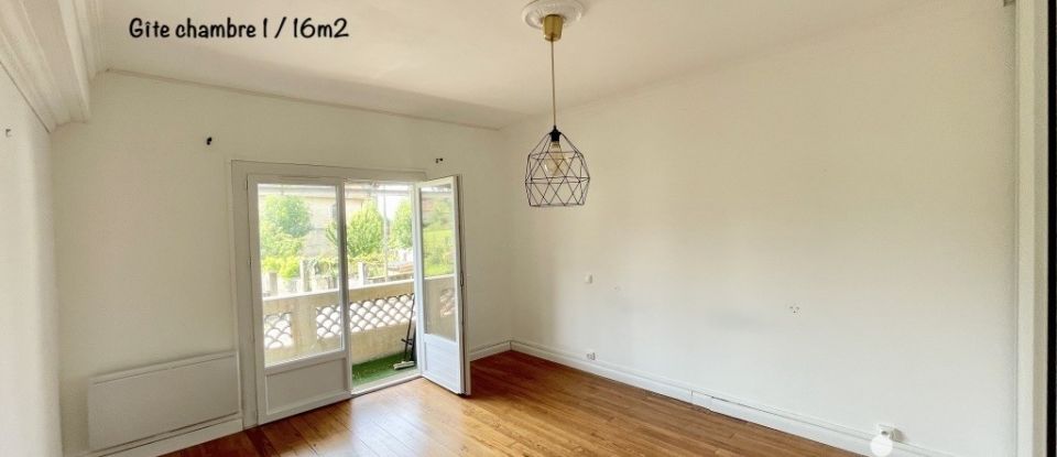 Maison 6 pièces de 165 m² à Laslades (65350)