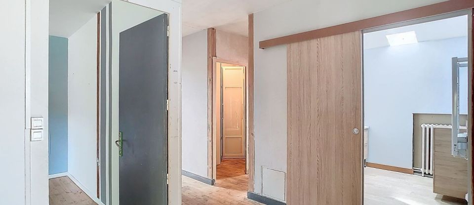 Maison 9 pièces de 206 m² à Vivonne (86370)