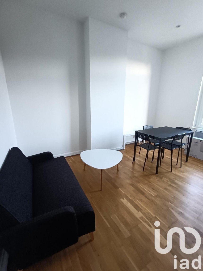 Appartement 2 pièces de 34 m² à Cambrai (59400)