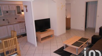 Apartment 3 rooms of 65 m² in Combs-la-Ville (77380)