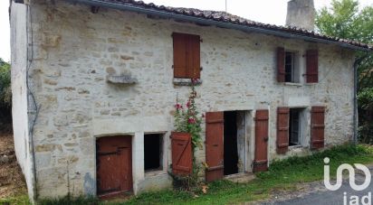 House 5 rooms of 109 m² in Feuillade (16380)