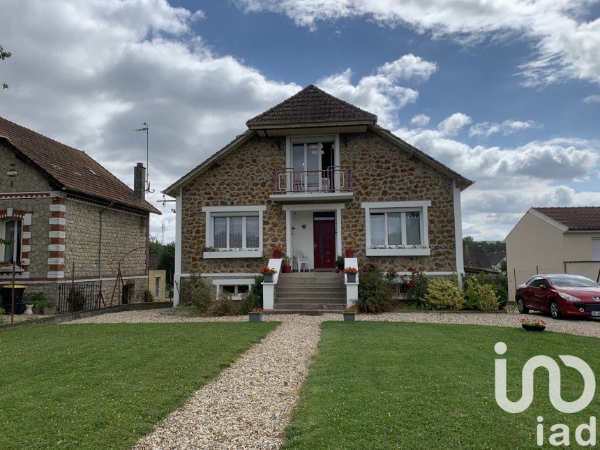 Maison traditionnelle 5 pièces de 136 m² à Mareuil-sur-Ourcq (60890)