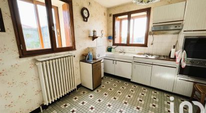 Maison 6 pièces de 138 m² à Parthenay (79200)