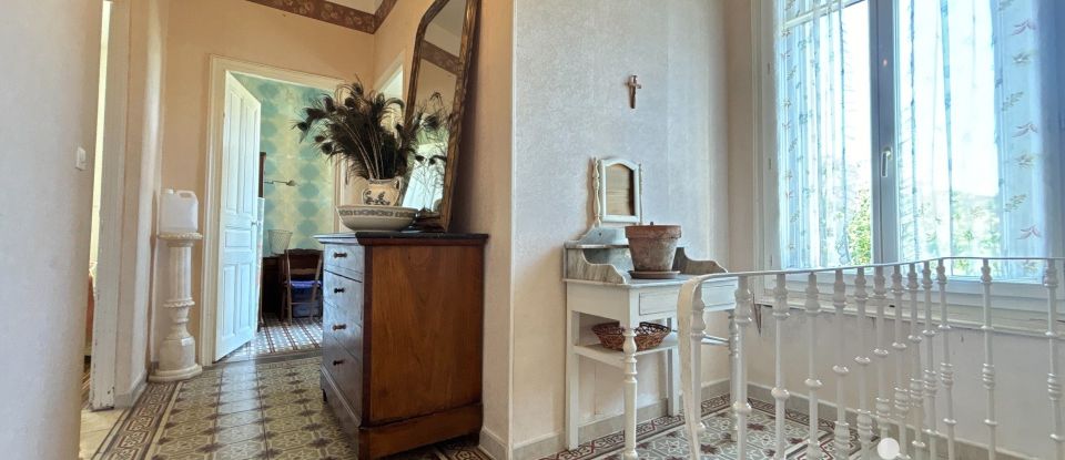 Traditional house 5 rooms of 147 m² in Quarante (34310)