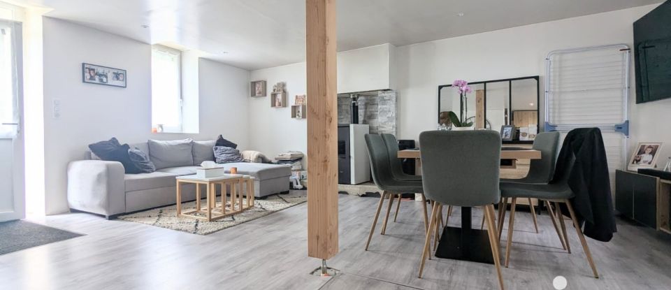 Maison 3 pièces de 85 m² à Saint-Vaury (23320)