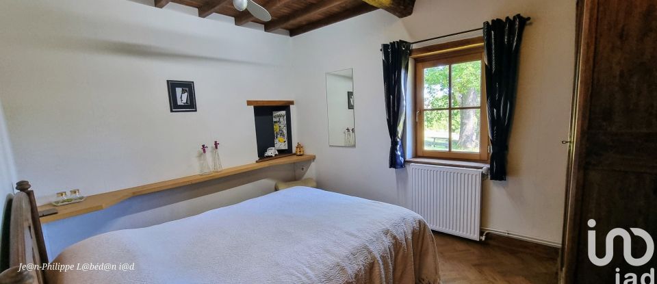 Maison 5 pièces de 117 m² à Saint-Robert (47340)