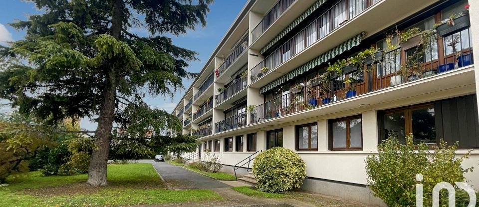 Appartement 4 pièces de 76 m² à Saint-Maur-des-Fossés (94210)