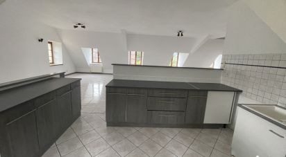 Appartement 5 pièces de 111 m² à Husseren-Wesserling (68470)