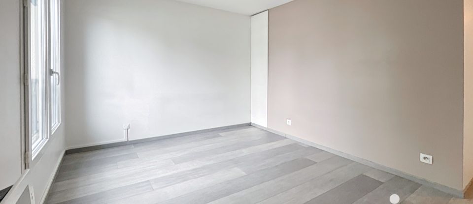 Apartment 2 rooms of 46 m² in La Queue-en-Brie (94510)