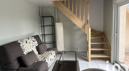 Duplex 2 rooms of 28 m² in Rambouillet (78120)