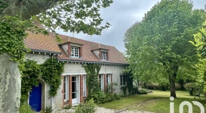 Longere 12 rooms of 265 m² in Jouy (28300)