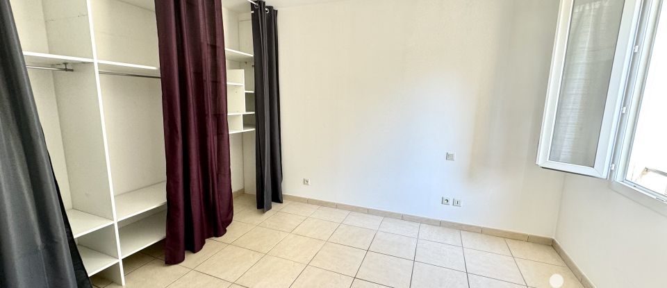 Apartment 2 rooms of 46 m² in Sainte-Cécile-les-Vignes (84290)