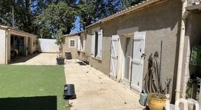 Maison de campagne 3 pièces de 112 m² à RAPHELE-LES-ARLES (13280)