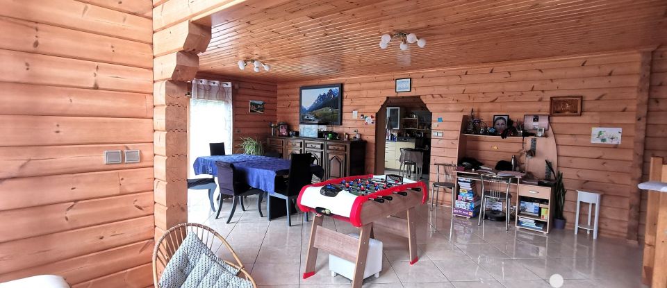 House 7 rooms of 174 m² in Hénon (22150)