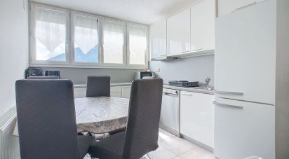 Apartment 3 rooms of 58 m² in Saint-Pierre-en-Faucigny (74800)