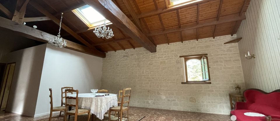 Maison 5 pièces de 150 m² à Barbezieux-Saint-Hilaire (16300)