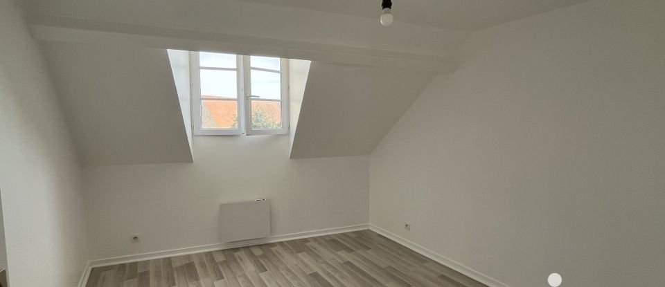 Apartment 3 rooms of 34 m² in Le Châtelet-en-Brie (77820)