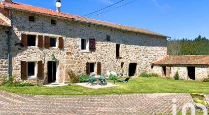 Country house 5 rooms of 125 m² in Monlet (43270)