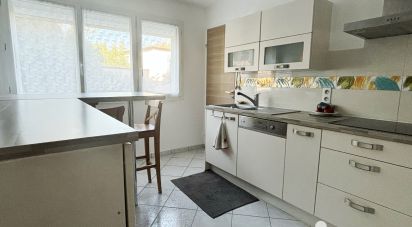 Appartement 4 pièces de 102 m² à Toulon (83000)