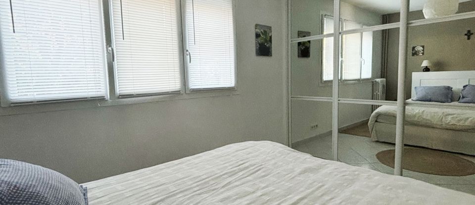 Appartement 4 pièces de 102 m² à Toulon (83000)