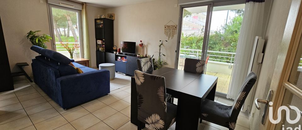 Apartment 3 rooms of 54 m² in Saint-Nazaire (44600)