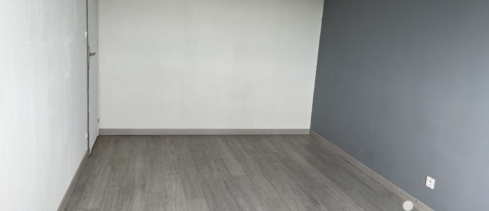 Appartement 4 pièces de 83 m² à Rennes (35200)