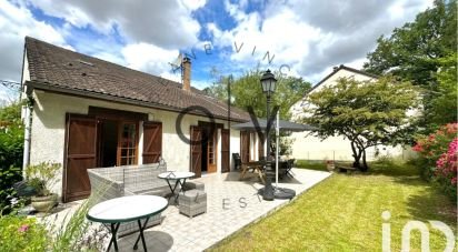 Maison traditionnelle 7 pièces de 160 m² à Bazemont (78580)
