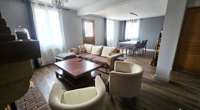 Maison 6 pièces de 159 m² à Rolleville (76133)