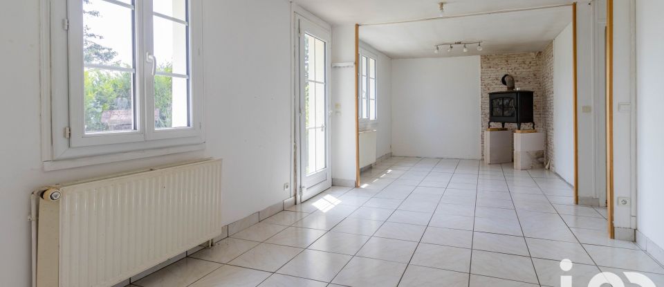 Maison traditionnelle 4 pièces de 66 m² à La Neuve-Lyre (27330)