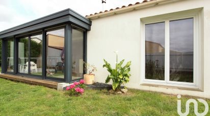 Maison 5 pièces de 110 m² à Aizenay (85190)