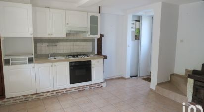 Maison 4 pièces de 75 m² à Montmorillon (86500)