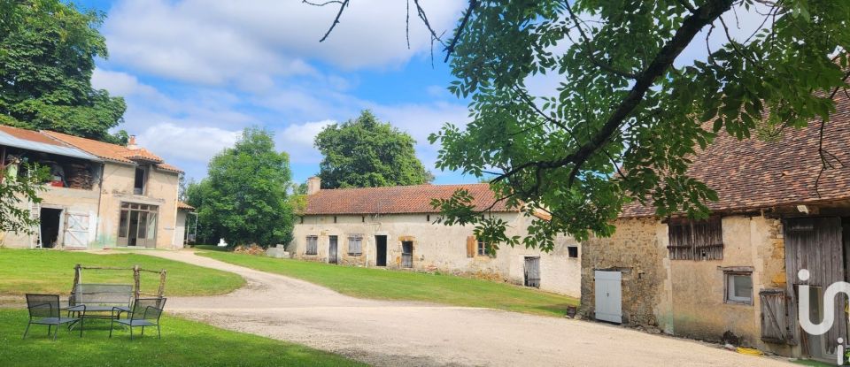 Maison 5 pièces de 80 m² à Brigueil-le-Chantre (86290)