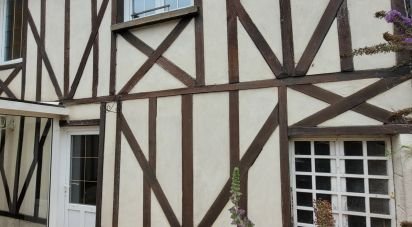 Town house 7 rooms of 147 m² in Saint-Julien-le-Faucon (14140)