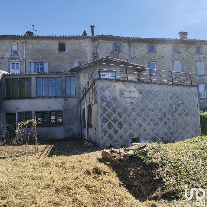 Maison de ville 6 pièces de 260 m² à Saint-Amans-Soult (81240)