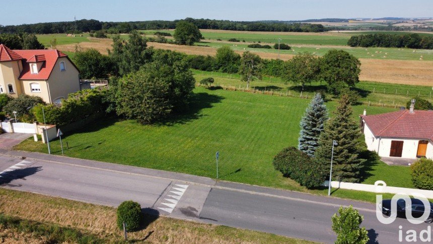 Land of 1,521 m² in Bourdonnay (57810)