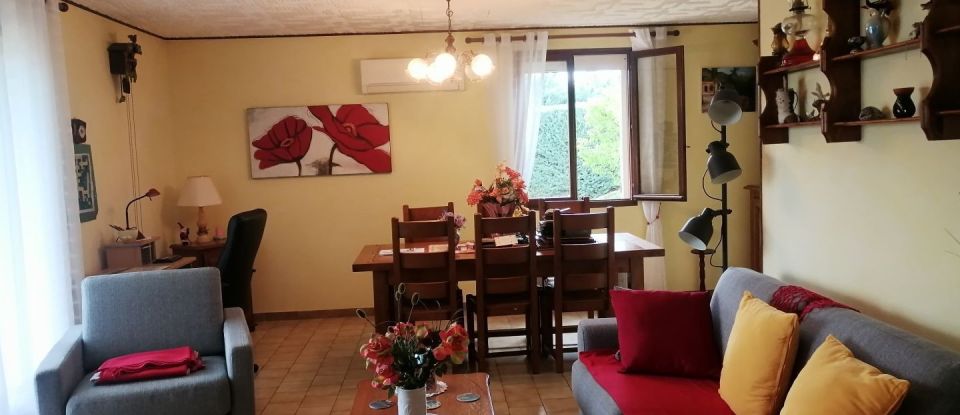 House 4 rooms of 76 m² in Caromb (84330)