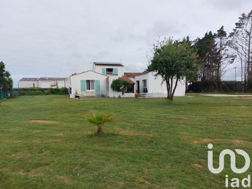 Maison 4 pièces de 107 m² à Le Château-d'Oléron (17480)