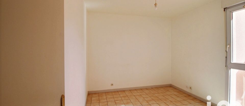 Appartement 2 pièces de 50 m² à Marseille (13005)