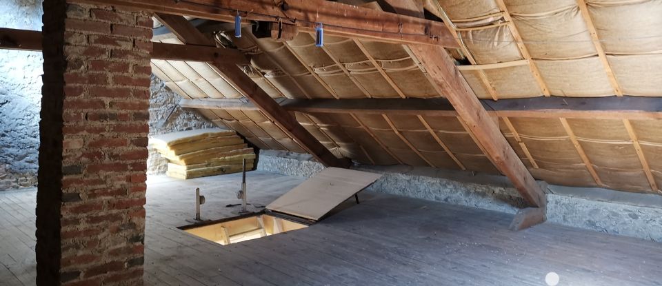 Maison 6 pièces de 143 m² à Le Mas-d'Artige (23100)