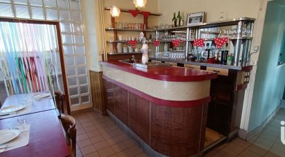 Hotel-restaurant of 584 m² in LA CHAPELLE-CARO (56460)