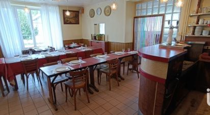 Hotel-restaurant of 584 m² in LA CHAPELLE-CARO (56460)