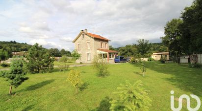 Village house 6 rooms of 127 m² in Saint-Moreil (23400)