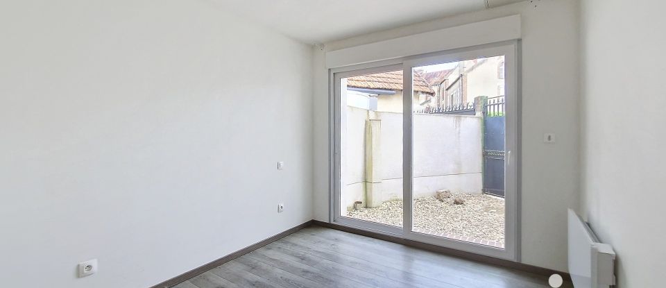 Town house 3 rooms of 58 m² in Migennes (89400)