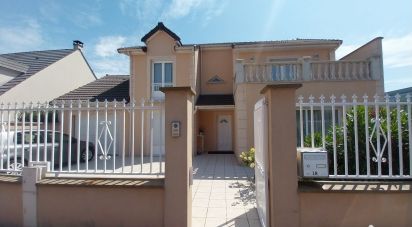 House 7 rooms of 146 m² in Chelles (77500)