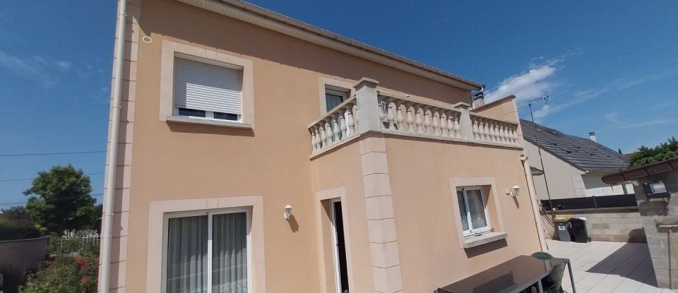 Maison 7 pièces de 146 m² à Chelles (77500)